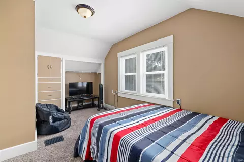 Bedroom - 515 E Keyser St, Garrett, IN 46738 photo 1 of 4