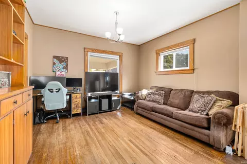 Living - 515 E Keyser St, Garrett, IN 46738 photo 1 of 1
