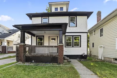 2051 Thompson Ave, Fort Wayne, IN 46802
