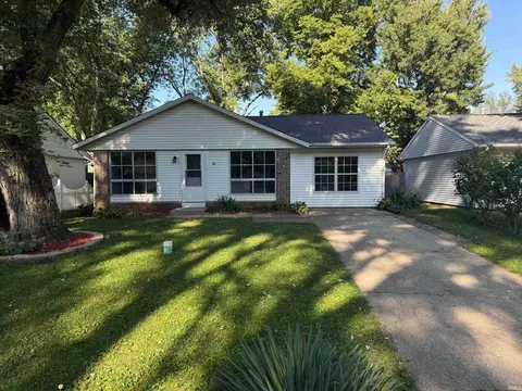 25 Creekview Ct, Lafayette, IN 47909