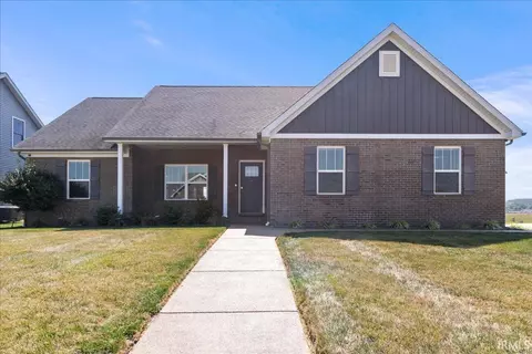 4001 Chappell Dr, Evansville, IN 47725