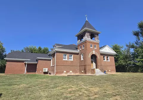 7920 Weilbrenner Rd, Mount Vernon, IN 47620