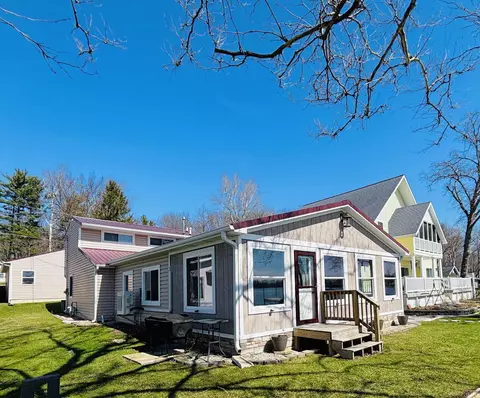 1770 E Poplar Rd, Columbia City, IN 46725