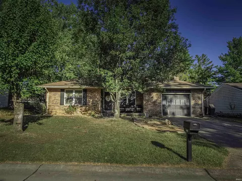 7619 Dry Branch Rd, Evansville, IN 47711