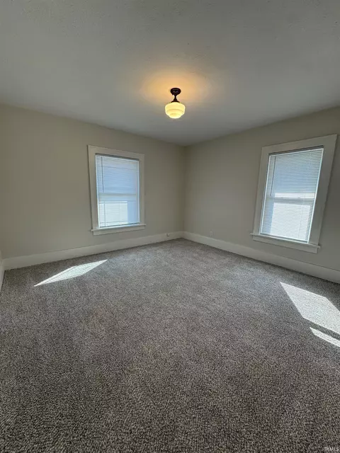 Bedroom - 809 Ewing Ave, South Bend, IN 46613 photo 3 of 4