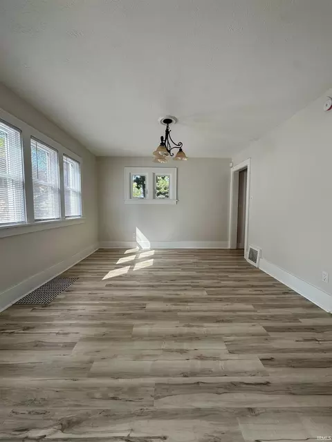 Other - 809 Ewing Ave, South Bend, IN 46613 photo 2 of 5