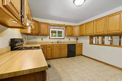 1829 E Sanders Second Ave, Bloomington, IN 47401 photo 13