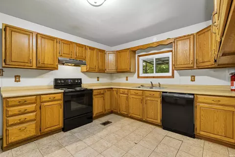 1829 E Sanders Second Ave, Bloomington, IN 47401 photo 10