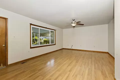 1829 E Sanders Second Ave, Bloomington, IN 47401 photo 9