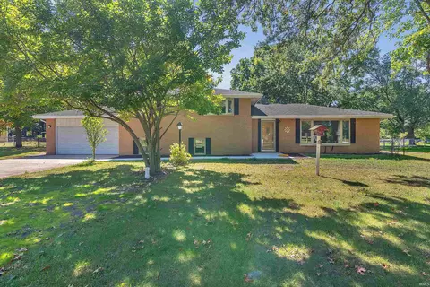 3355 S 200 E Rd, Knox, IN 46534