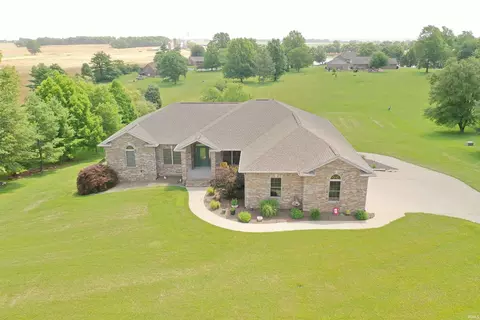 12728 S Scottsdale Dr, Haubstadt, IN 47639