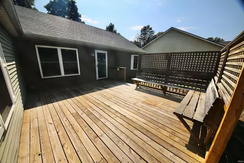 2011 W Cory Dr, Bloomington, IN 47403 photo 2