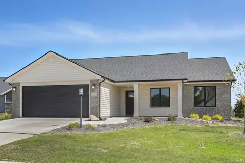 118 Sunset Dr, Avilla, IN 46710