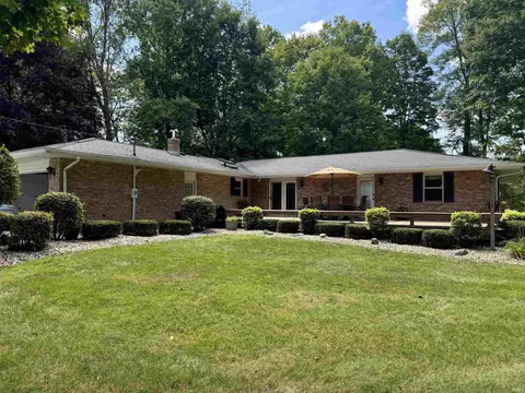 21711 State Road 4 Rd, Lakeville, IN 46536