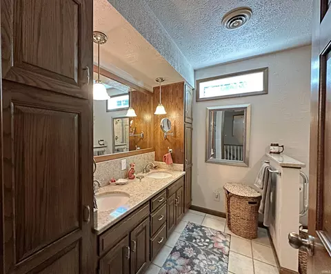 757 E Bean Dr, Washington, IN 47501 photo 21