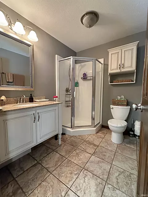 757 E Bean Dr, Washington, IN 47501 photo 24