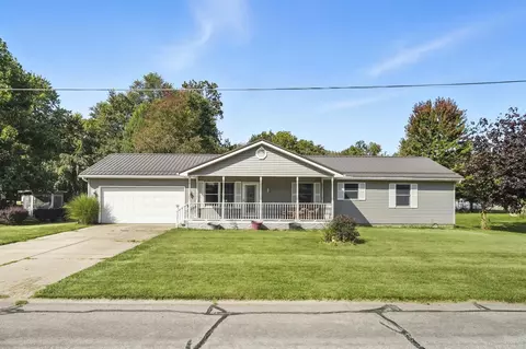 1544 Meadow Ln, Warsaw, IN 46580