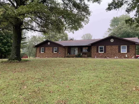 445 S Meridian Rd, Winslow, IN 47598
