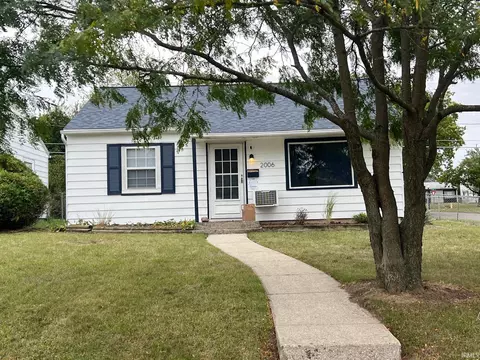 2006 Vance Ave, Fort Wayne, IN 46805