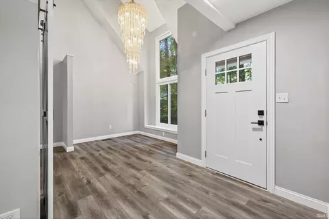 6385 E Cox Dr, Bloomington, IN 47408 photo 5