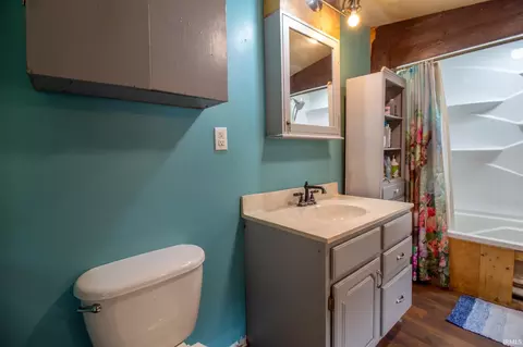Bath - 40 E Charles St, Redkey, IN 47373 photo 1 of 2