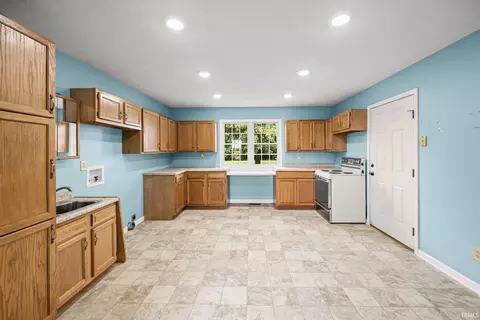 5941 W 400 S, Delphi, IN 46923 photo 11