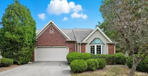 3173 S Coppertree Dr, Bloomington, IN 47401