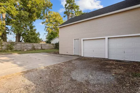 911 E Walnut St, Kokomo, IN 46901 photo 7