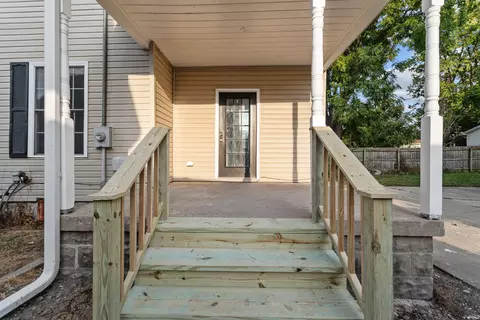 911 E Walnut St, Kokomo, IN 46901 photo 3