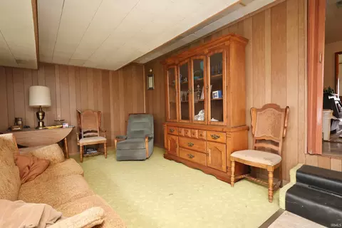 Living - 1260 E 1050 S, Fairmount, IN 46928 photo 4 of 7