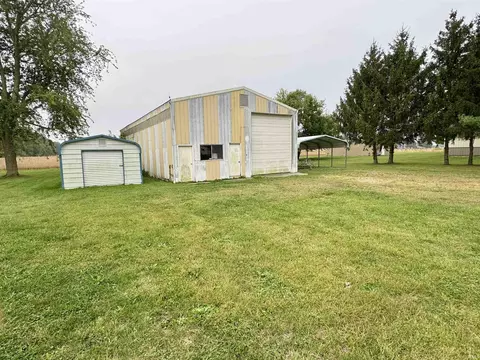 Exterior - 1260 E 1050 S, Fairmount, IN 46928 photo 4 of 6