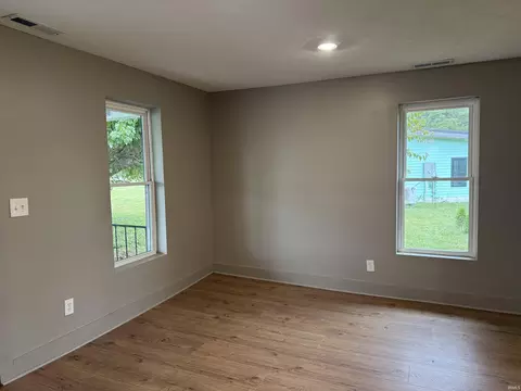 Living - 7680 S Fairfax Rd, Bloomington, IN 47401 photo 4 of 5