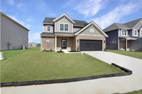 5110 Goldfinch Dr, Evansville, IN 47725