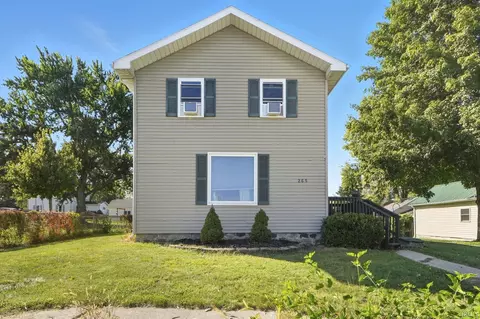 265 S Center St, Waterloo, IN 46793 photo 2