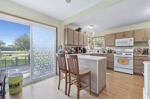 265 S Center St, Waterloo, IN 46793 photo 15