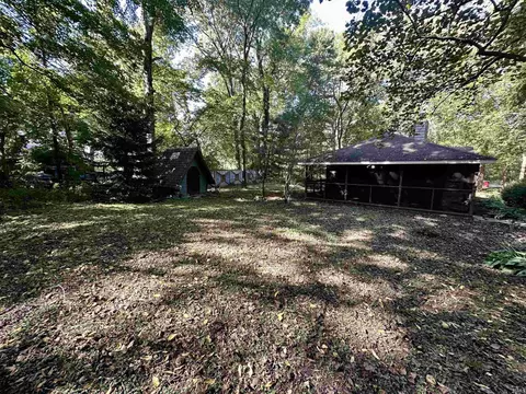 Exterior - 1985 S Towpath Rd, Covington, IN 47932 photo 9 of 13