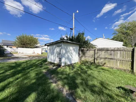 Exterior - 617 E 27th St, Marion, IN 46953 photo 4 of 5