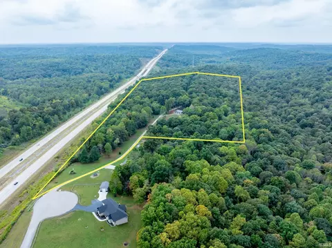 9045 E Pine Rd, Bloomfield, IN 47424