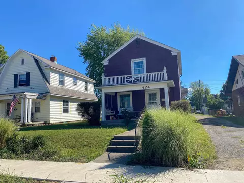 424 E South St, Winchester, IN 47394