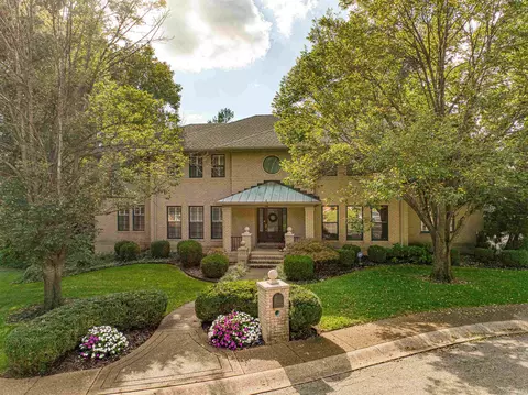 5614 Winthrop Ct, Evansville, IN 47715