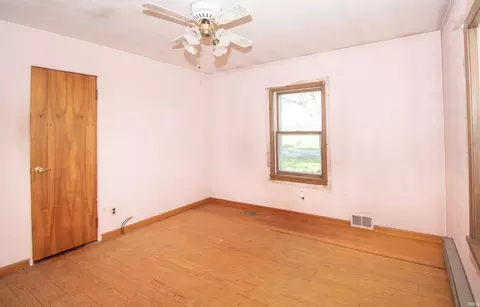 Bedroom - 0687 County Road 27, Ashley, IN 46705 photo 1 of 3