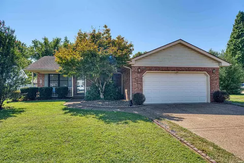 6505 Kolb Dr, Evansville, IN 47715