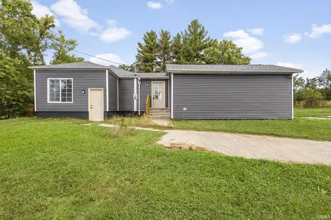 3202 N 300 E, Rolling Prairie, IN 46371