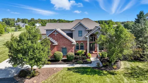 14312 Pulver Rd, Fort Wayne, IN 46845