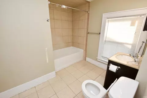 111 Eckman St, South Bend, IN 46614 photo 13