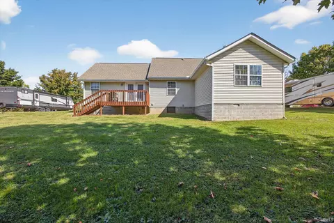 Exterior - 1232 E Marigold Dr, Bloomington, IN 47401 photo 4 of 10