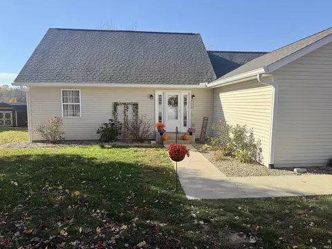Exterior - 1232 E Marigold Dr, Bloomington, IN 47401 photo 1 of 10