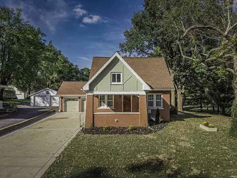 6025 Broadway Ave, Evansville, IN 47712