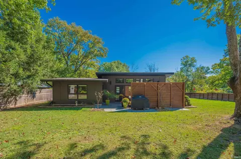 Exterior - 1206 S Nancy St, Bloomington, IN 47401 photo 6 of 7