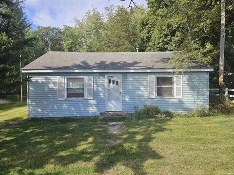 7555 S Us 421 Hwy, San Pierre, IN 46374